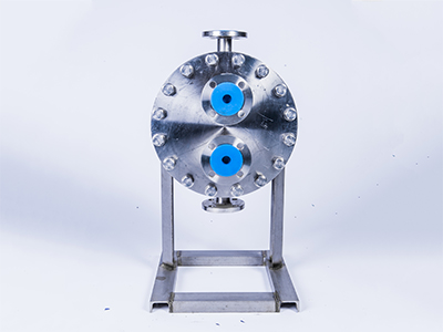 圓板殼板式換熱器維修，板束腐蝕了能修還是要換新？