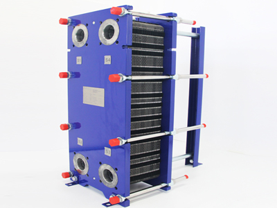 化工廠板式換熱器應(yīng)該怎么解決設(shè)備的選擇和使用問(wèn)題？