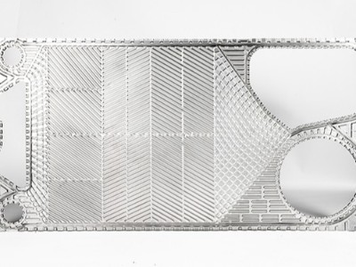 板式換熱器選型設(shè)計時板片波紋選擇默認“人字形”，原因如下